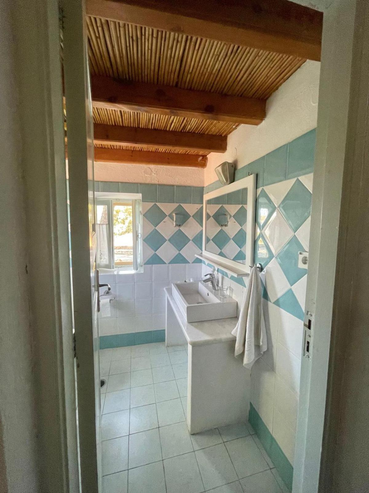 Petrino 2 - Traditional Lerian House Lakkion Экстерьер фото