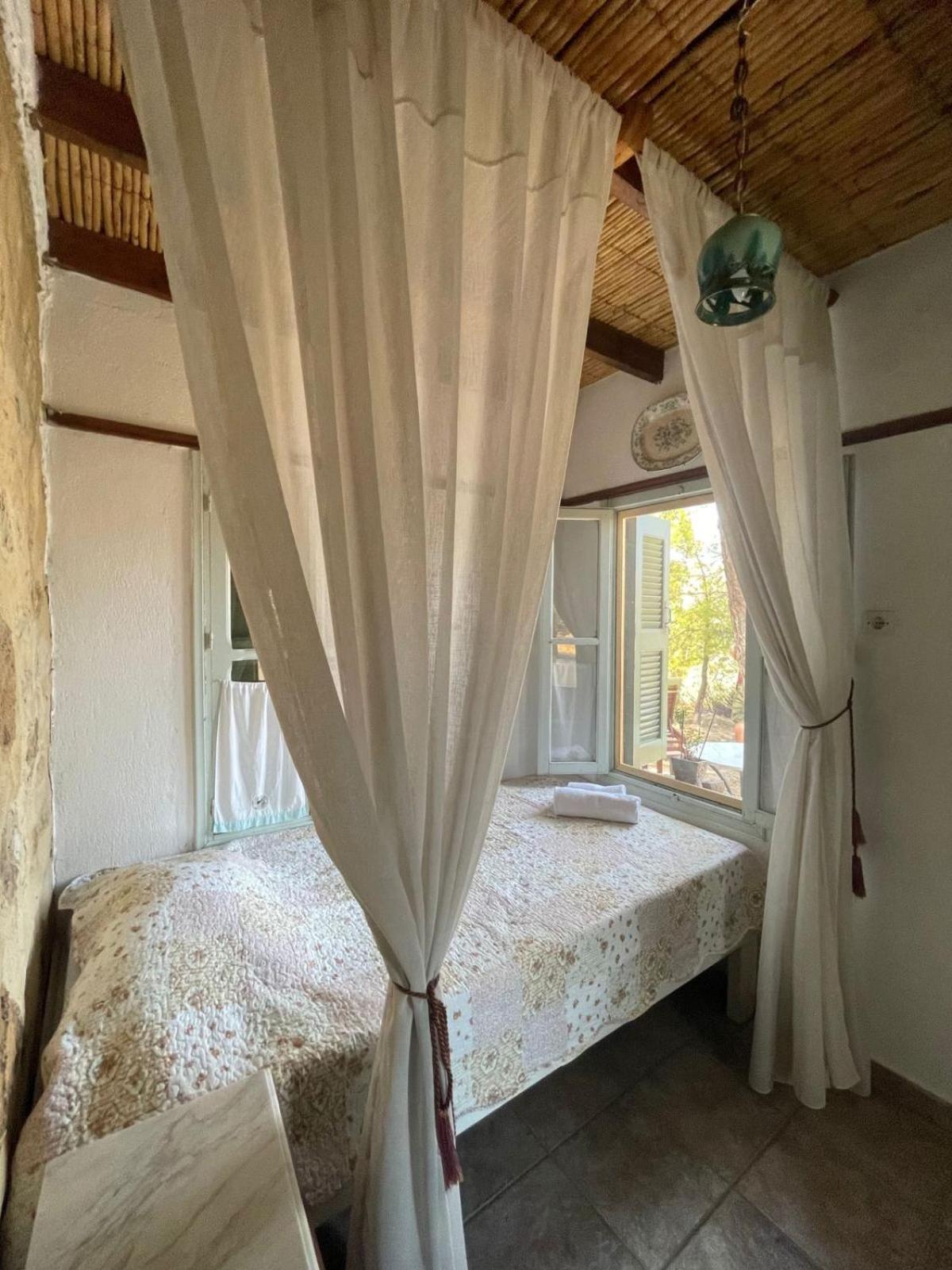 Petrino 2 - Traditional Lerian House Lakkion Экстерьер фото